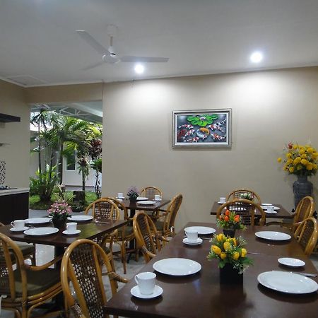 Gondia Guesthouse Jakarta Kültér fotó