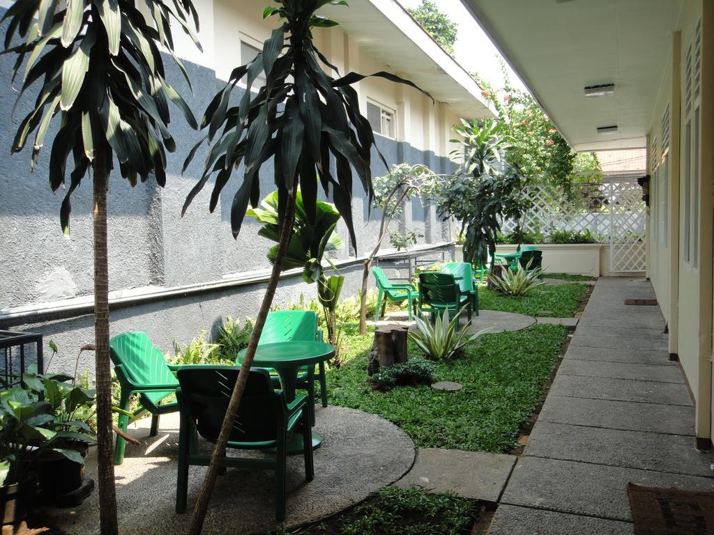 Gondia Guesthouse Jakarta Kültér fotó