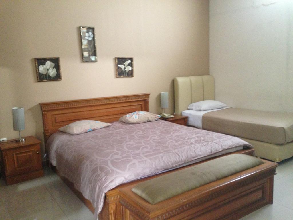 Gondia Guesthouse Jakarta Szoba fotó