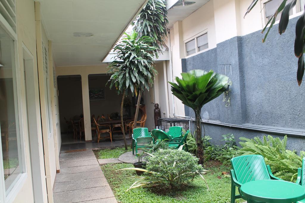 Gondia Guesthouse Jakarta Kültér fotó
