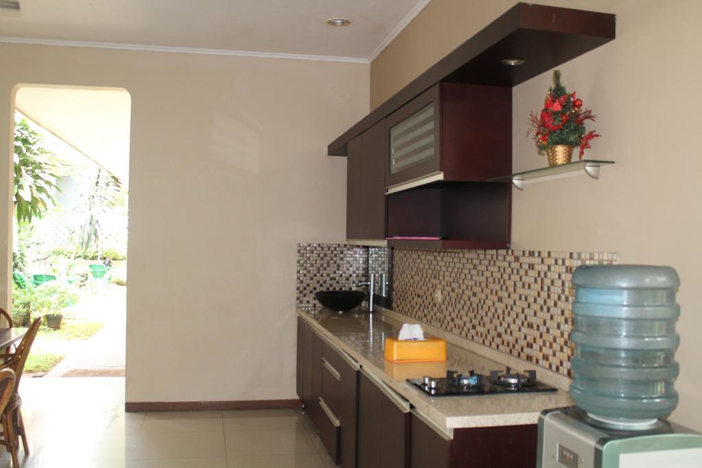 Gondia Guesthouse Jakarta Kültér fotó