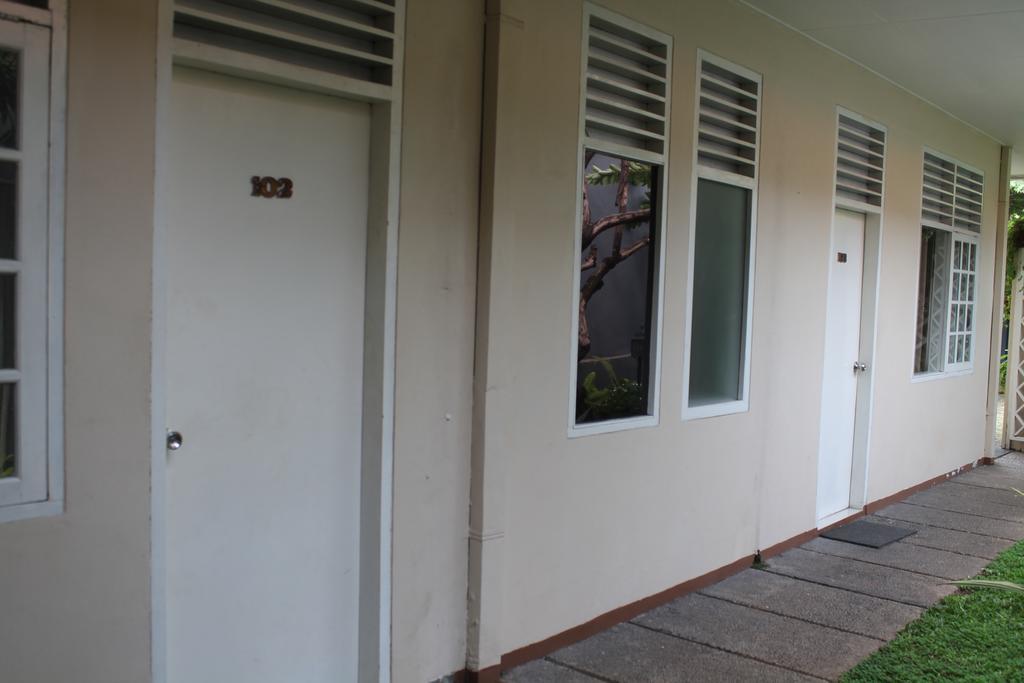 Gondia Guesthouse Jakarta Szoba fotó