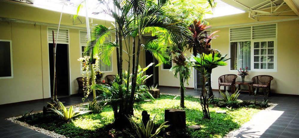 Gondia Guesthouse Jakarta Kültér fotó