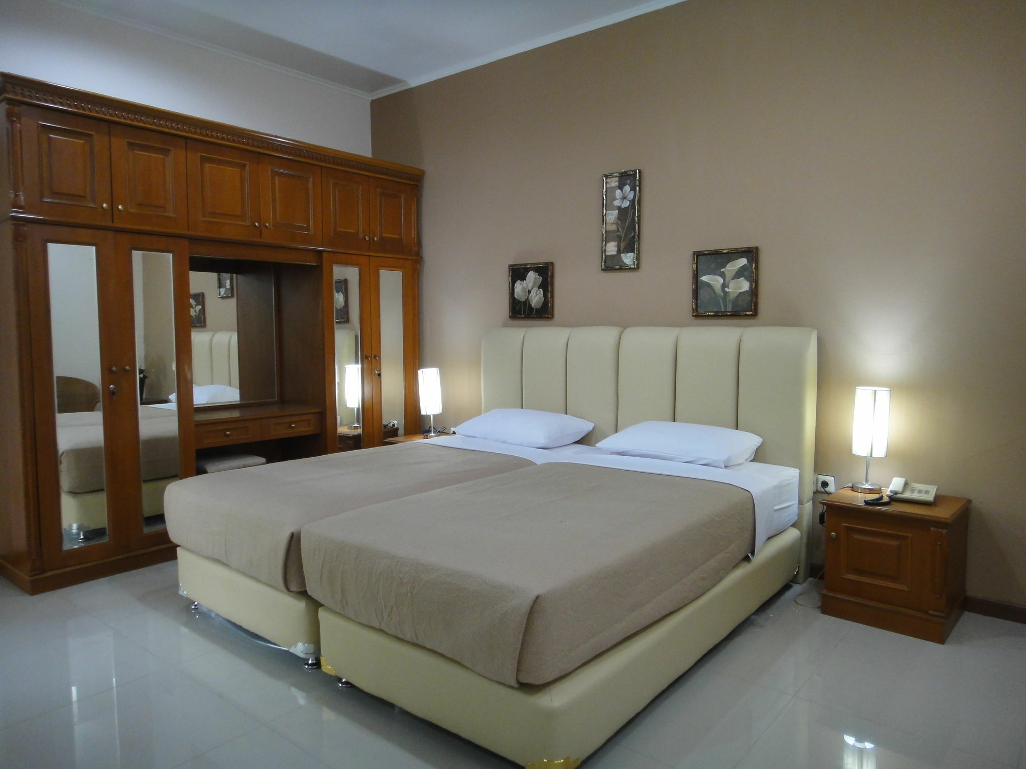 Gondia Guesthouse Jakarta Kültér fotó